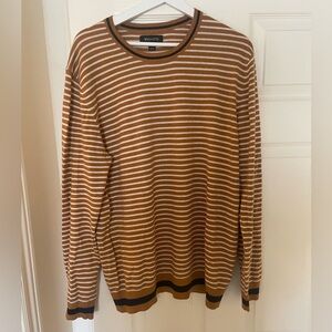 RW&Co crewneck sweater